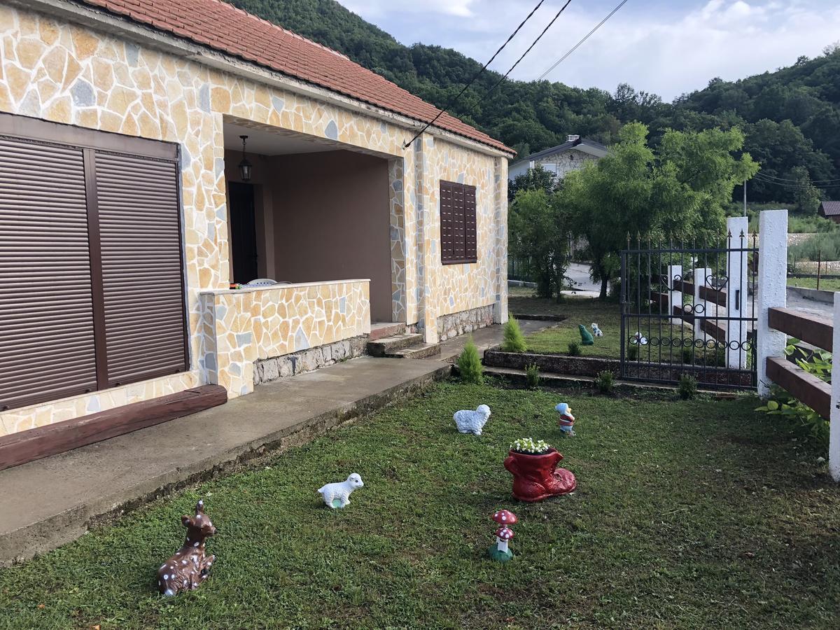 Holiday Home Ivana Virpazar Exterior photo